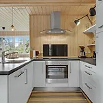 In Sydals With Kitchen *