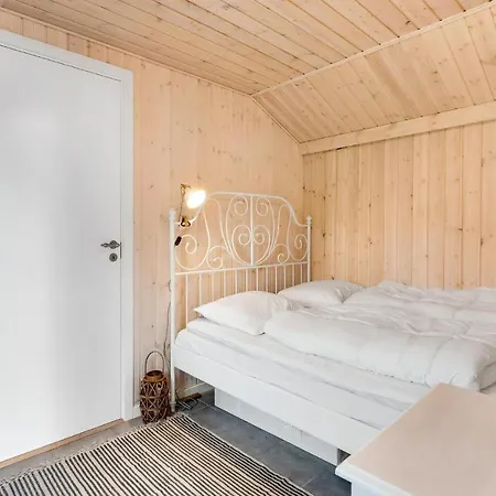 In Sydals With Kitchen